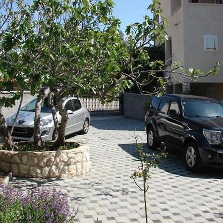 Bruna Apartment Раб Екстер'єр фото